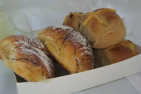 Harry's Cafe and Bakery photo 2